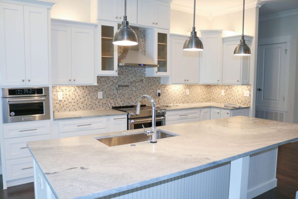 How thick is quartz countertop — D and W SRQ, Sarasota